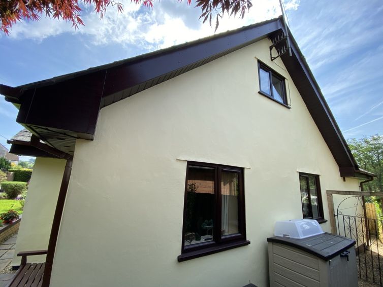 brown-fascias-soffits-roofline